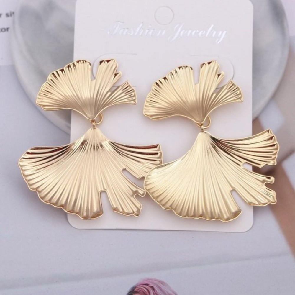 Earrings Ginkgo Women Leaf Bohemian Hoop Cute Drop Trendy Jewelry - Picture 1 of 6
